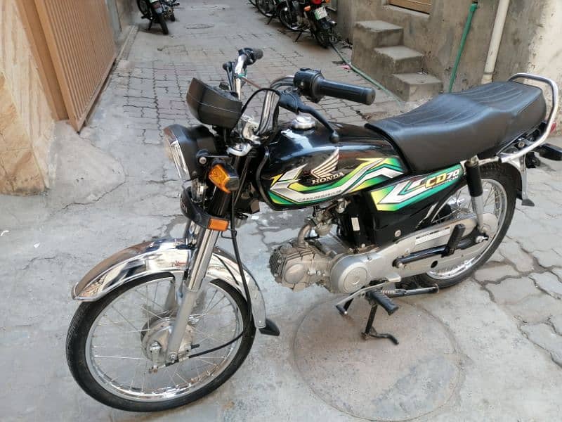 Honda CD 70 Model 2023 aplid for 1