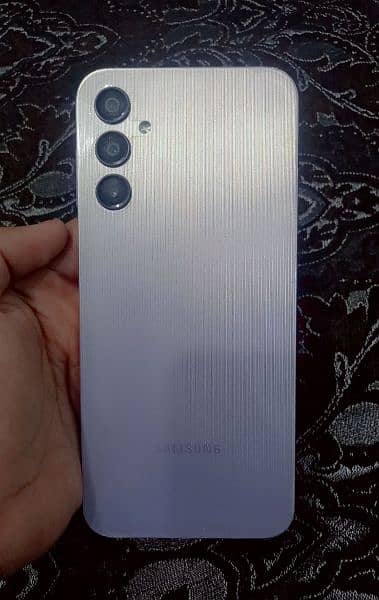 10/9 condition all box charger available only 5 months use galaxy a14 1