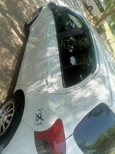 Toyota Vitz 2006 7