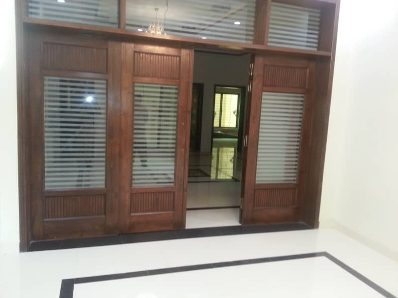 10 Marla Beautiful House Available For Silent Office 2