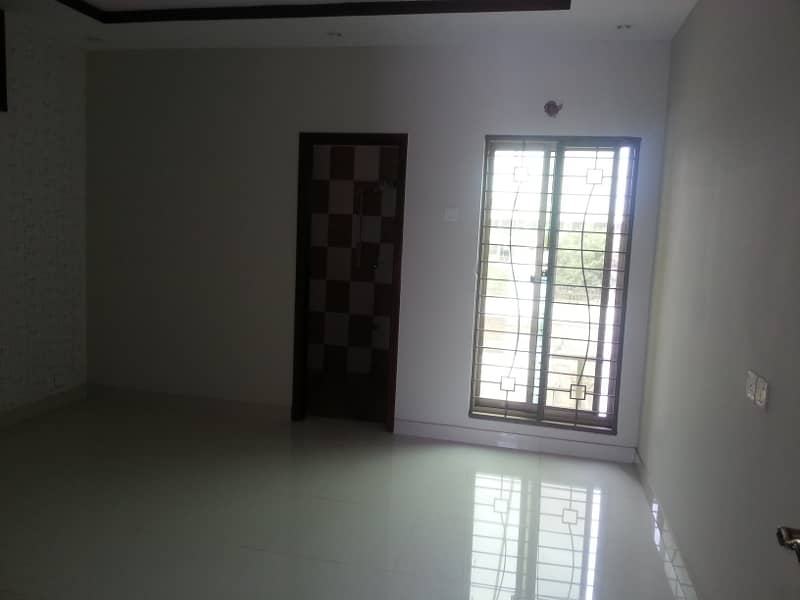 10 Marla Beautiful House Available For Silent Office 18