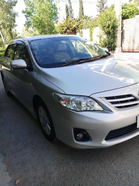 Toyota Corolla gli 1.3 manual model 2011 silver 18