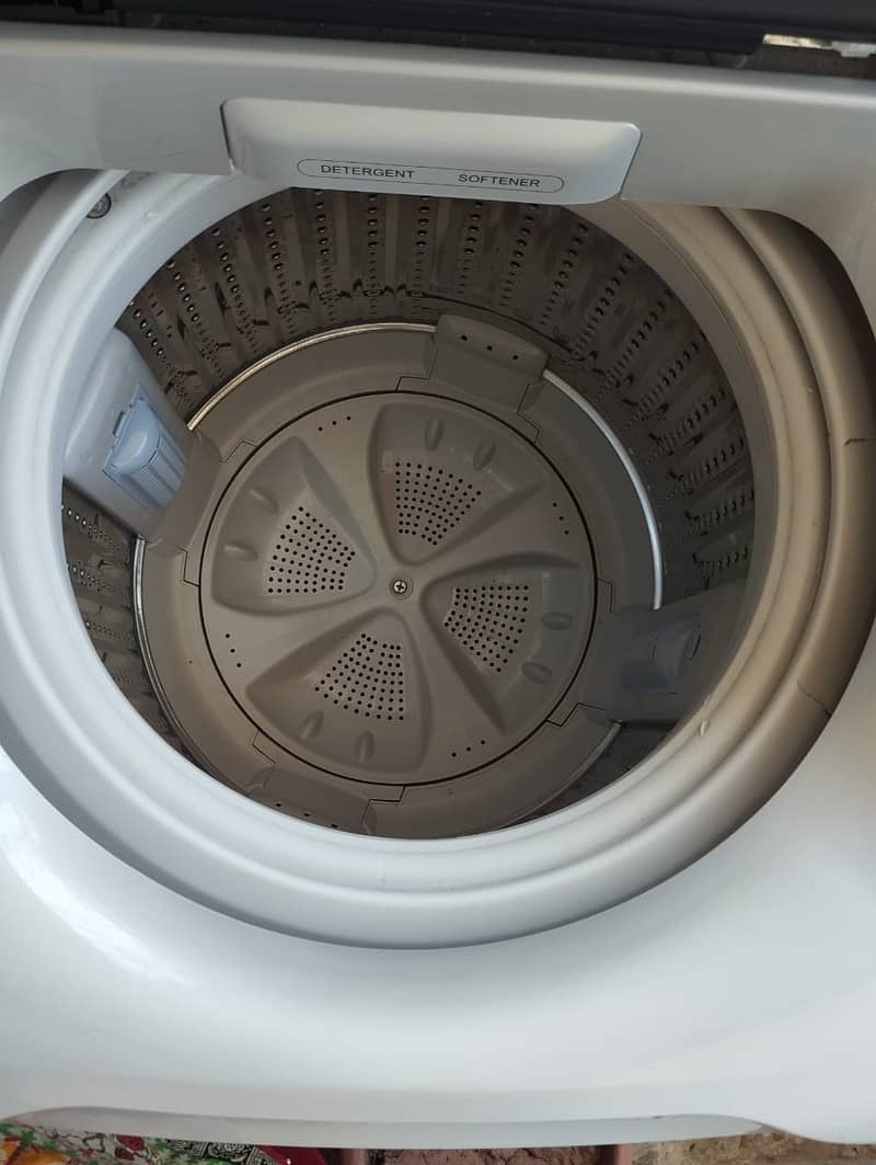 Haier Top Load Fully Automatic Washing Machine (HWM95-1678) 9.5KG 0