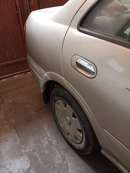 Nissan Sunny 2005 5