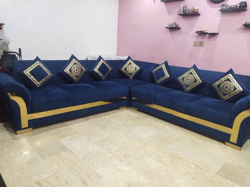 7 seaters sofa navy blue with cushion  5 months used 5