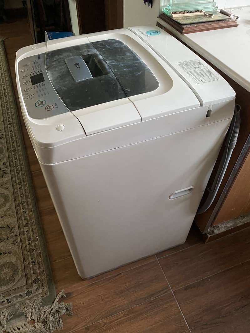 LG 7KG Automatic Washing Machine  For Sale 3