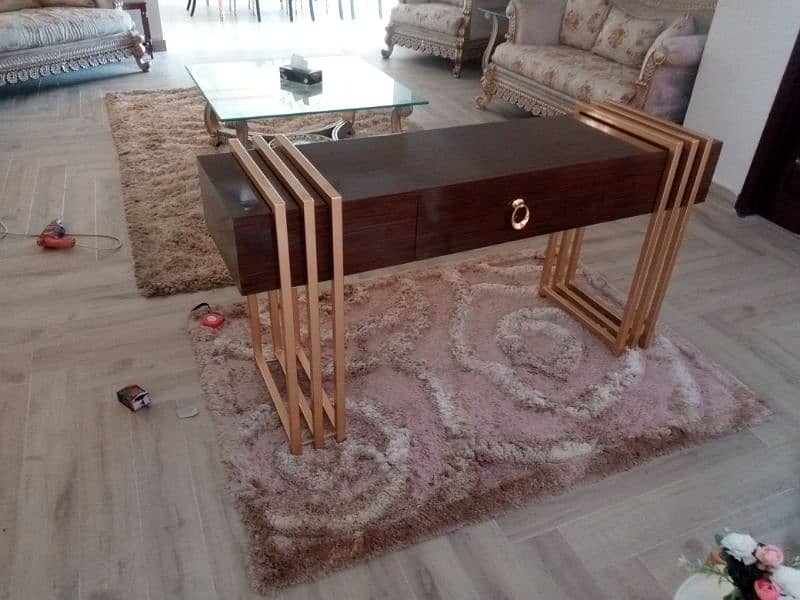 new design  table 2:5feet+5:0feet lenght and different styles cansol 4