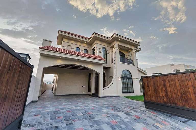 1 kanal Luxurious Bungalow for rent in dha Phase 6 D block 16