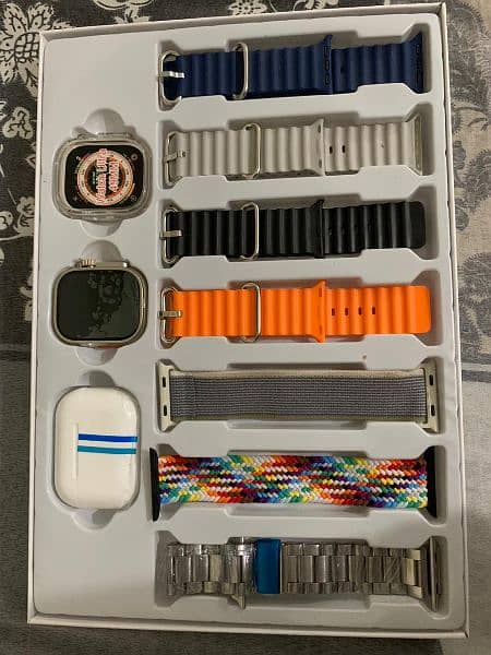 Smart watch ( 5th generation ) 7 in 1 set 1