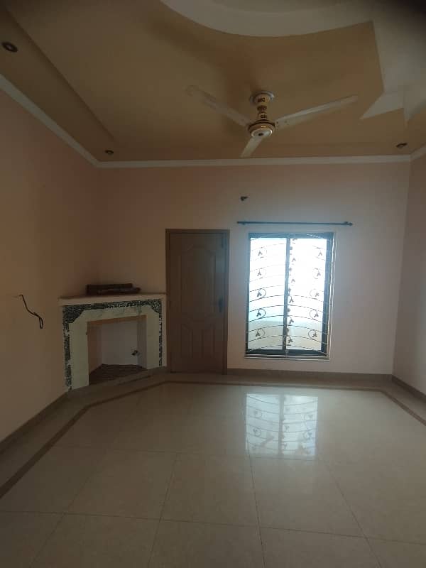 1 Kanal Beautiful House For Rent Near All Facilities 4