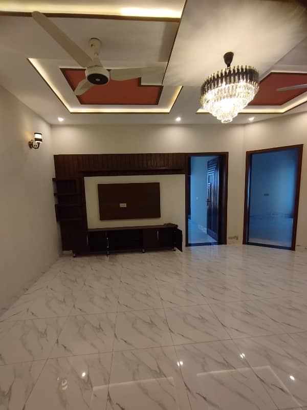 10 Maral Brand New House Available For Rent 2