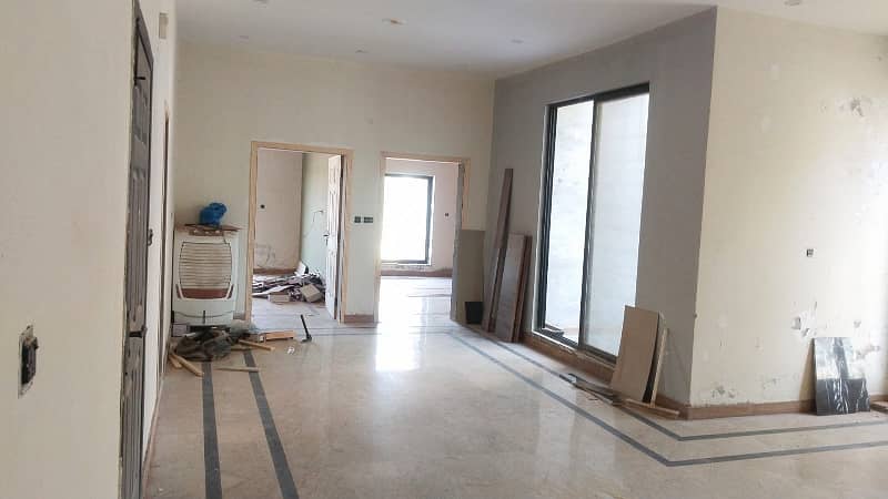 1 Kanal Beautiful Brand New House Available For Rent 8