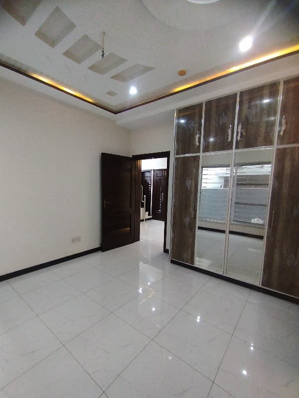 10 Maral Beautiful House For Rent 7