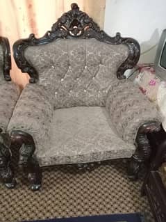 Chinioti Sofa in good condition for sale 0