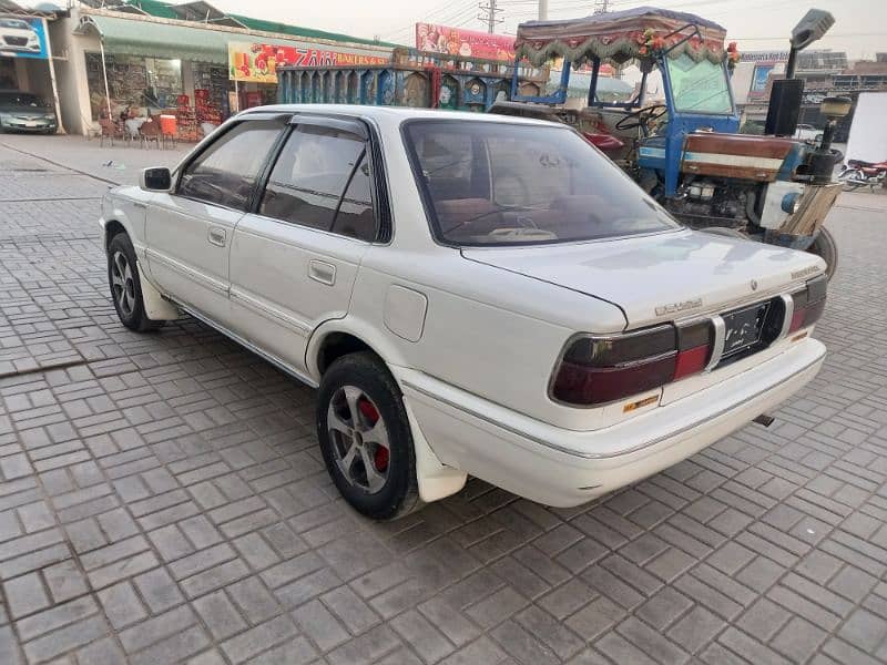 Toyota Corolla XE 1988 3