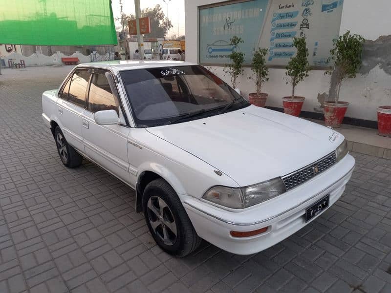 Toyota Corolla XE 1988 4