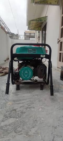 7 KVA Generator available with automatic turn on an off system