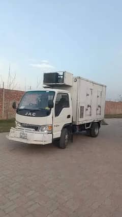 Jac Truck Available Mazda 4 wheeler with AC chilled Container