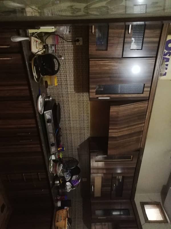 8 marla upper portion for rent in military account society main college road lhr 10