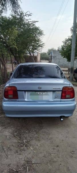 Suzuki Baleno 2001 family car 0