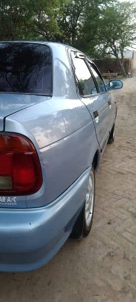 Suzuki Baleno 2001 family car 11