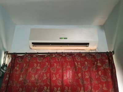 Haier Ac Non Inverter 1.5Ton HSU-18LK03E8G