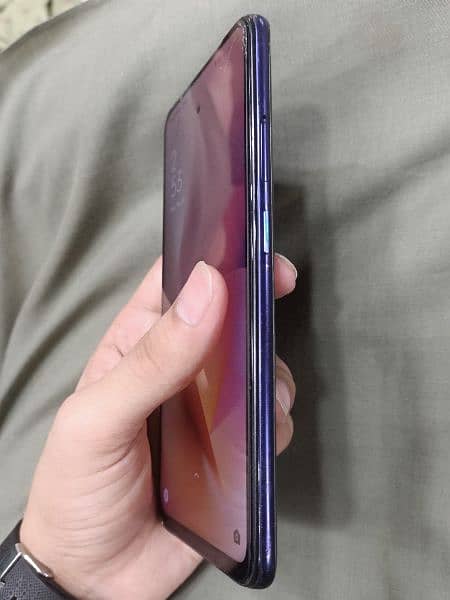 oppo f11 Pro 6/128 everything is ok 3