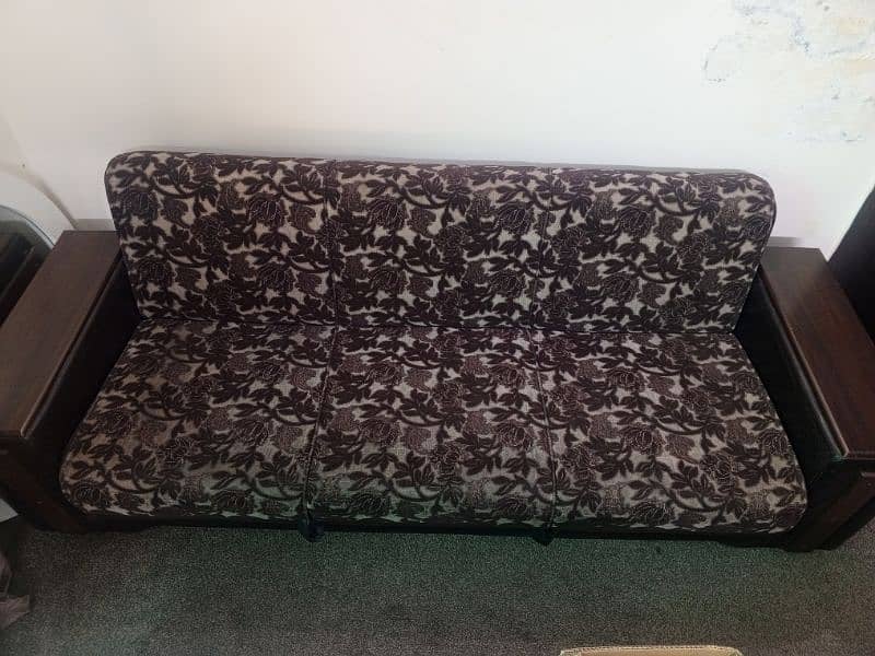 Sofa cum Bed in New Condition 1