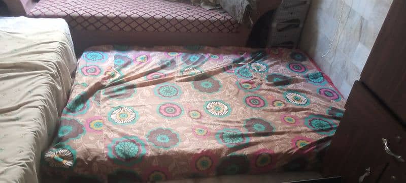 mattress available for sale in fair condition 4