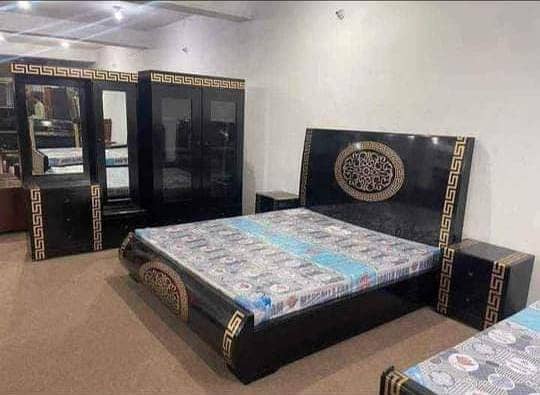 Double bed/King size bed/Poshish Bed set/Wooden bed/Furniture 5
