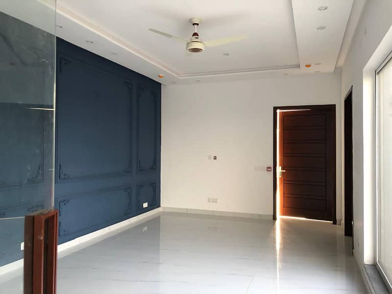 1 KANAL BRAND NEW HOUSE AVAILABLE FOR RENT IN DHA PHASE 7 LAHORE 3