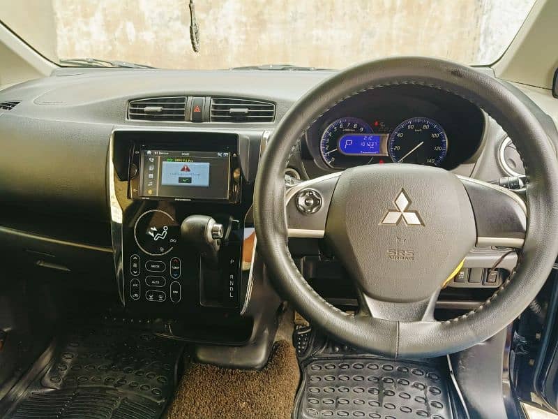 urgent sale Mitsubishi EK Custom turbo 2014/17 1