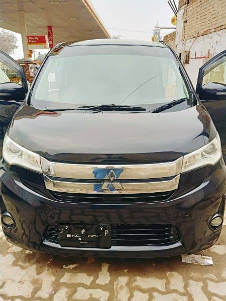 urgent sale Mitsubishi EK Custom turbo 2014/17 16