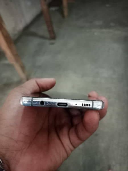 condition 10/9 sumsung S10 5G     256gb 3