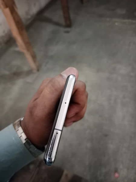 condition 10/9 sumsung S10 5G     256gb 5