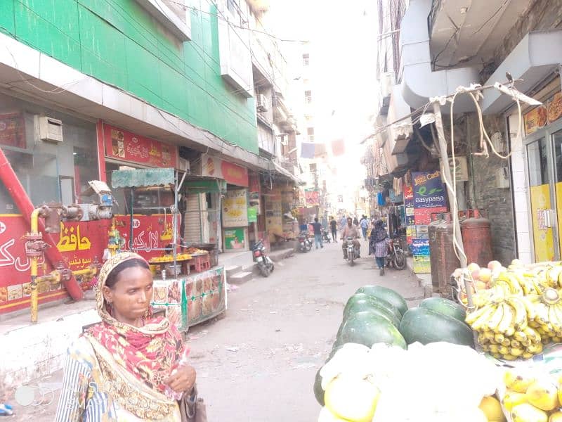 running mobile shop near niazi adda 14