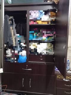 wardrobe / cupboard in new condition 0323-4106227