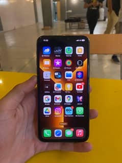 iphone11 pro max pta approved 74 health full 10by9 box and cable