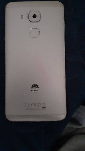 Huawei Nova plus 1