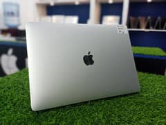 MacBook Pro M2 2022 Silver 24gb 512gb 84 cycles 10/10 condition 0