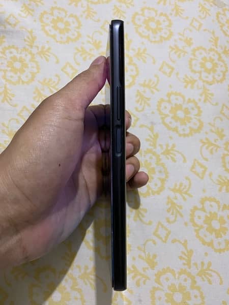 Huawei Nova 8i in Mint Condition 2