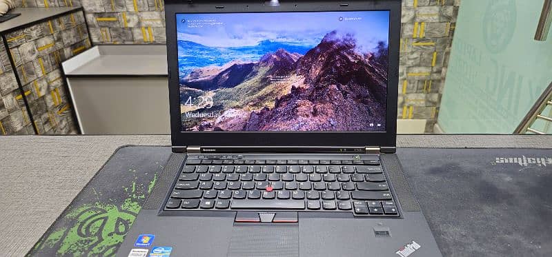 Lenovo ThinkPad T430S Core i5 3rd generation 9