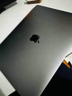 macbook pro 2018 i5 512gb 8gb