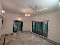 With Servant A Beautiful Upper Portion Is Available For Rent