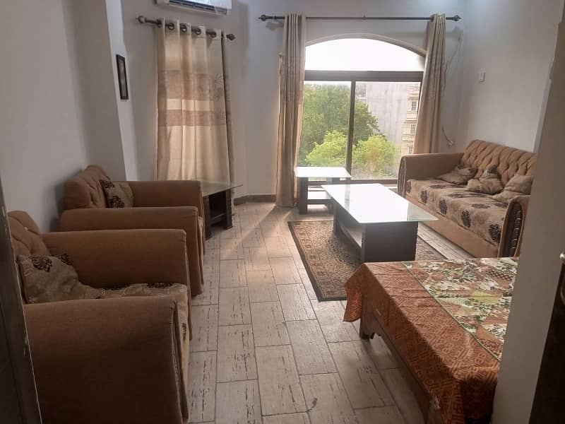 A Beautiful 2 Bed Furnished Apartment Is Available For Rent 3