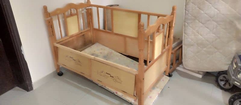 baby cot 3