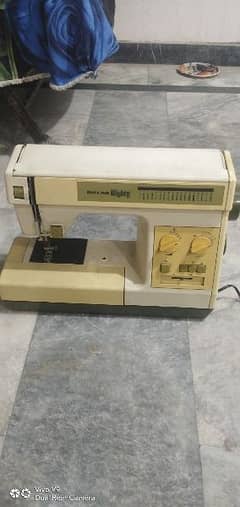 Riccar mighty sewing machine