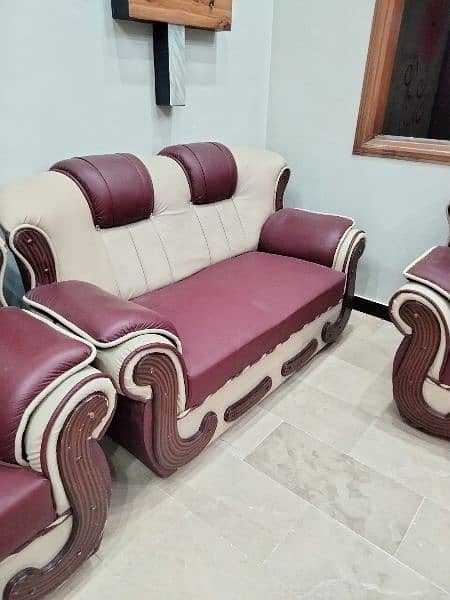 Seven Seater Sofa Set New Condition good quality regzin 6