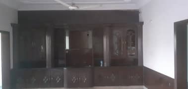 10 marla upper portion for rent in allama iqbal town lahore