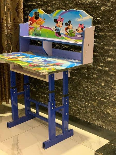 kids study table for sale 1